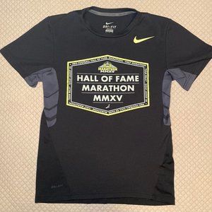 Men’s Nike Pro Football Hall of Fame Marathon T-Shirt